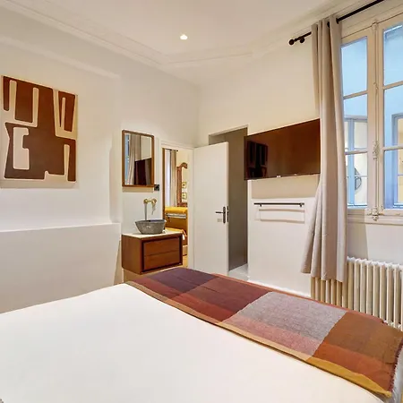 Charm And Elegance For 8p-3br - Grands Boulevards *